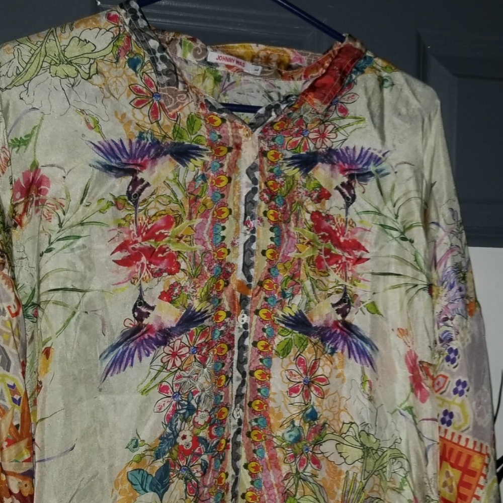 Johny was silk floral hummingbird print